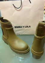 Botas bimba y lola caqui semi-nuevas